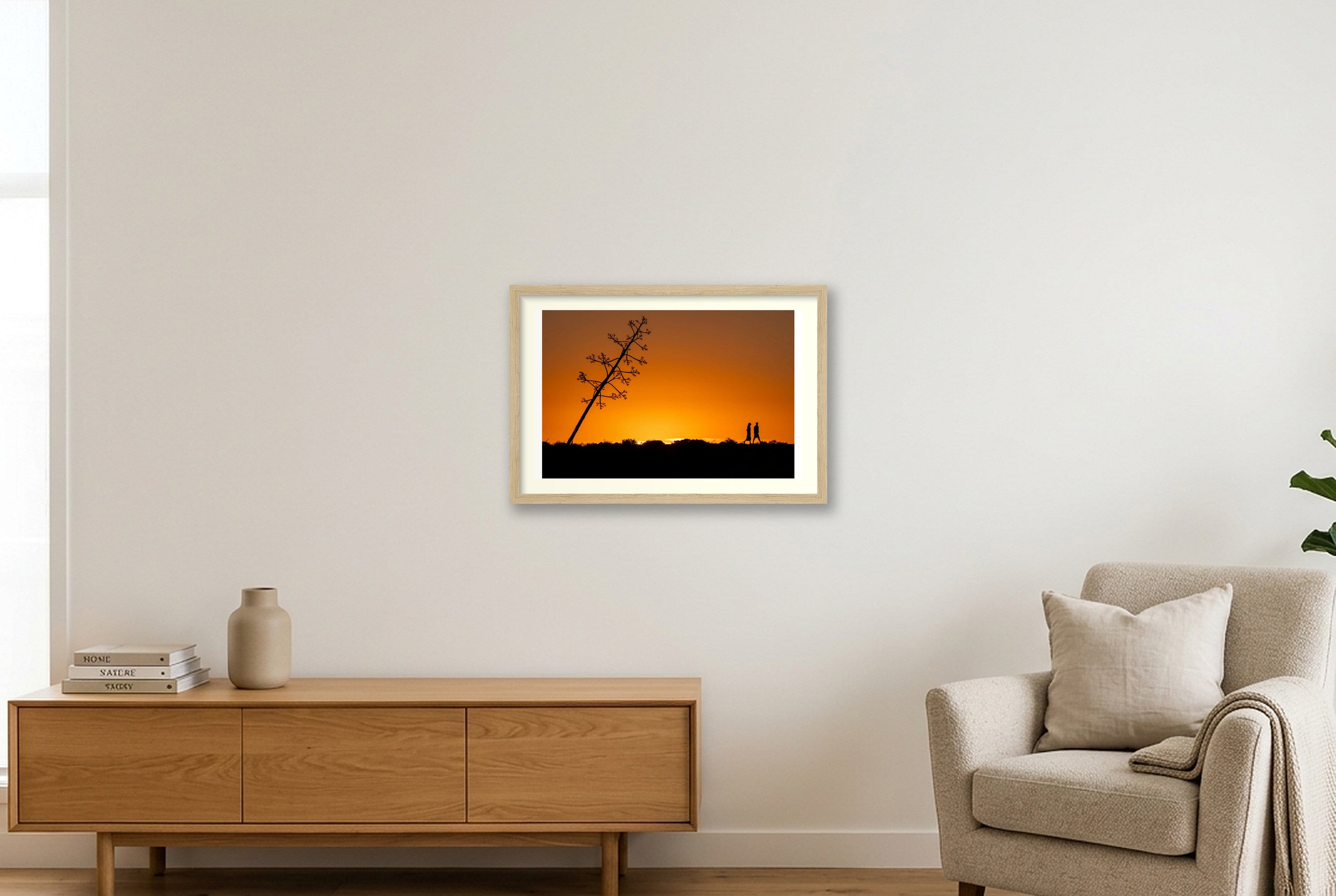 Acute Agarve — 45×30cm, 18×12" Oak Frame