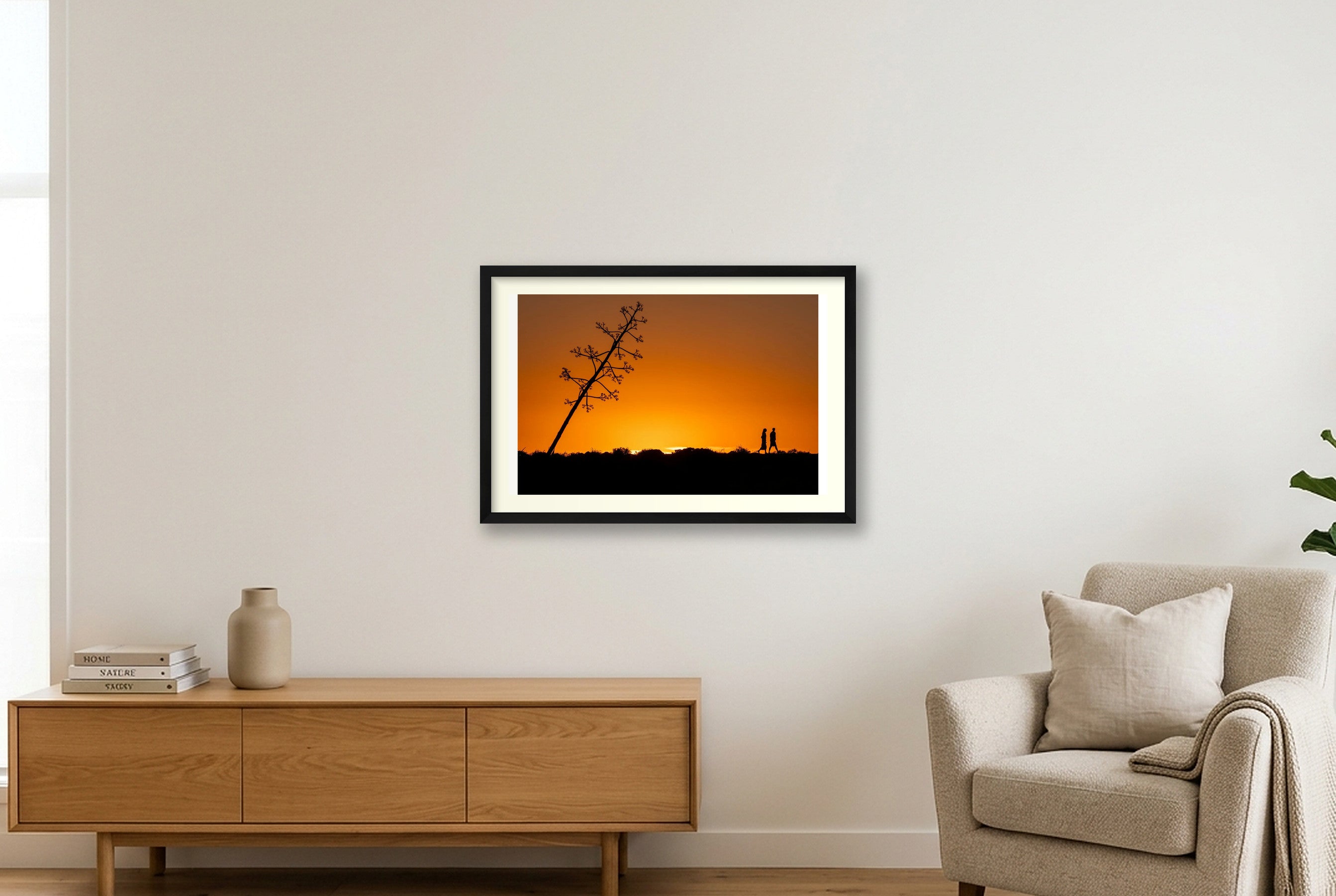 Acute Agarve — 60×40cm, 24×16" Black Frame